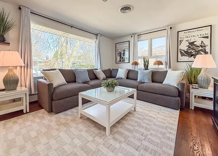 Cozy Walkable To Uiuc *
