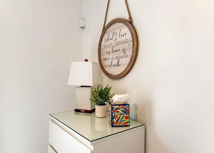 Cozy Walkable To Uiuc Villa